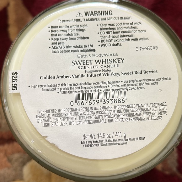 Bath & Body Works Three Wick Candle Sweet Whiskey - Picture 2 of 2